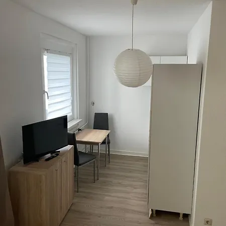 Max Appartements Neubrandenburg Buitenkant foto