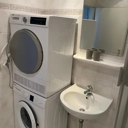 Max Appartements Neubrandenburg Buitenkant foto