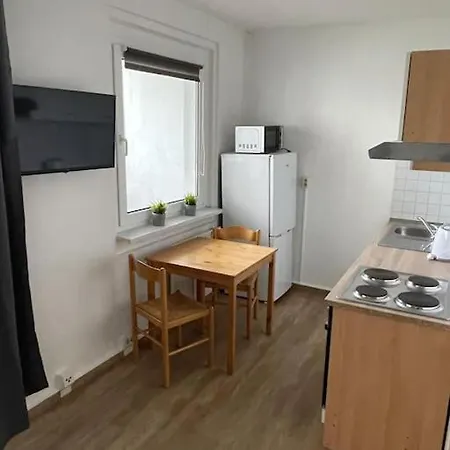 Max Appartements Neubrandenburg Buitenkant foto