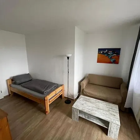 Max Appartements Neubrandenburg Buitenkant foto